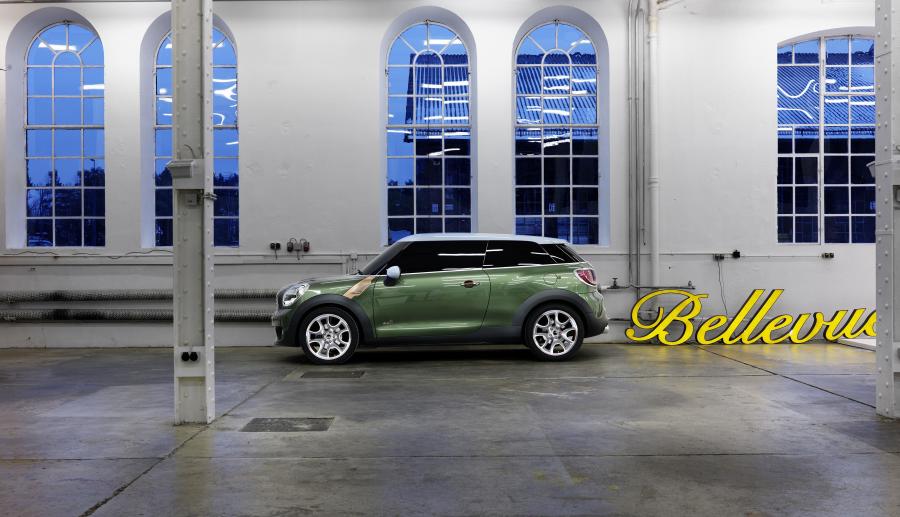  Mini Paceman Concept 2010 года  (фото 8 из 23)